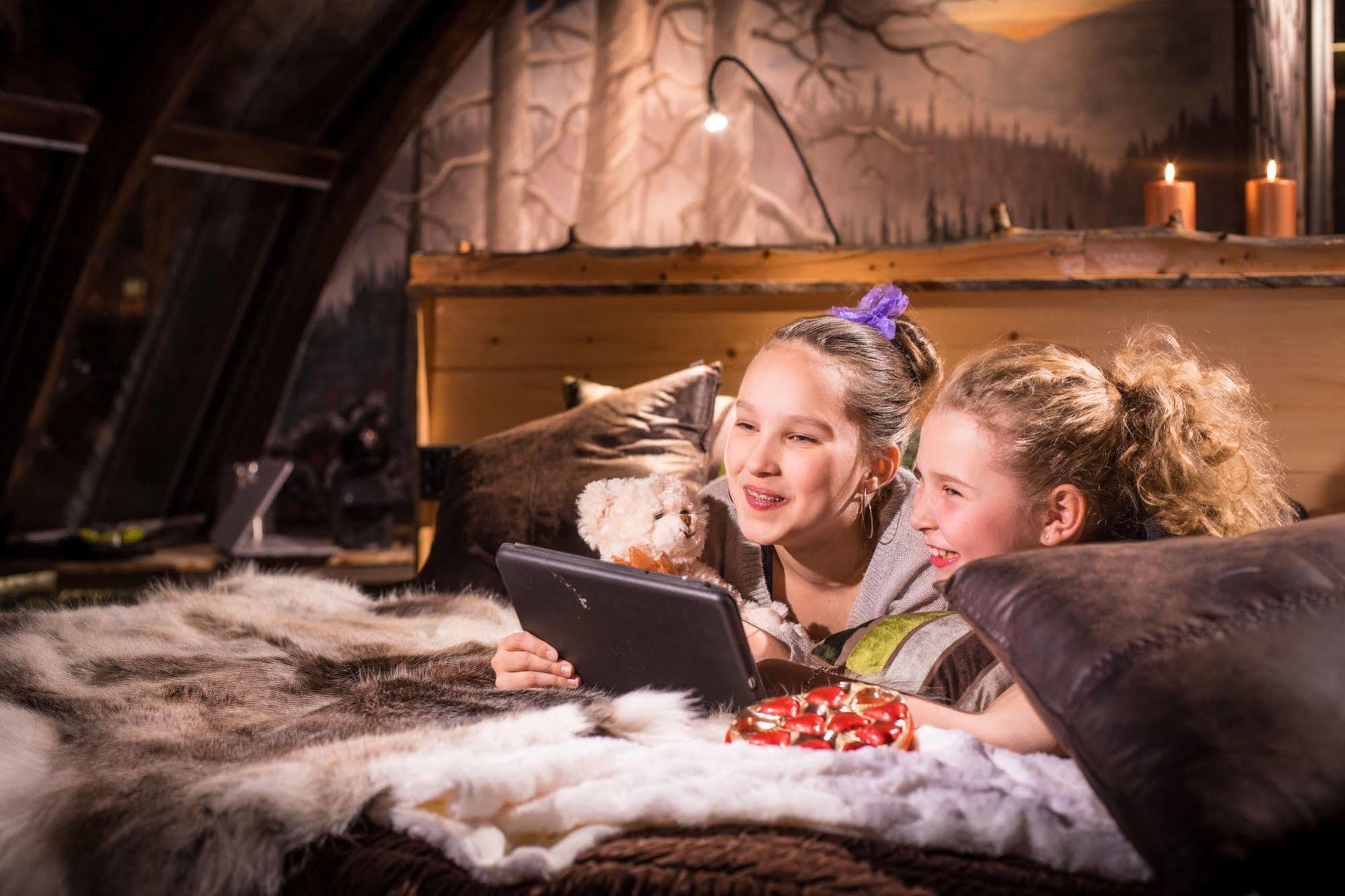 Lapland Northern Lights Hotel Ilveslinna Рануа Екстериор снимка